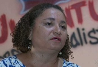 Rama Dantas é a última dentre candidatos ao governo a votar na Paraíba