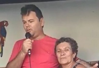 COPIANDO O 'AUTO DA COMPADECIDA': prefeito de Mogeiro participa de 'batizado' de cachorro - VEJA VÍDEO