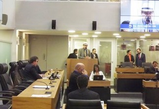 Jeová Campos, Estela e Hervázio entram com recurso para anular aprovação de PEC que não respeitou o Regimento Interno da ALPB