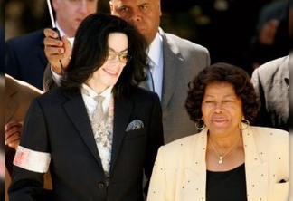 Aos 88 anos, mãe de Michael Jackson sofre segundo derrame em pouco mais de 7 meses