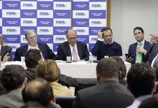 Esfacelamento do PSDB terá reflexos na Paraíba com debandada