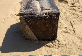 Caixas misteriosas em praias do Nordeste: PF descobre o que são, mas não de onde vieram