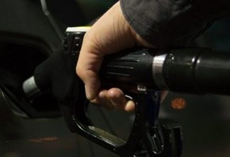 Petrobras reduz o preço da gasolina pela terceira vez só nesta semana