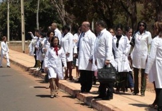 Cerca de 400 cubanos ficaram no Brasil sem avisar após fim da parceria do Mais Médicos
