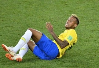 Bombeiros usam Neymar para dar instrução em caso de fogo no corpo: ‘Para, cai e rebola’