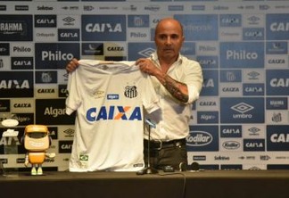 Sampaoli diz que quer estar "à altura do Santos" e que o clube tem a ver com sua "ideia futebolística"