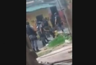 VEJA VÍDEO: mulher é agredida por Policial Militar com puxões de cabelo e cotovelada