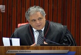 ASSISTA AO VIVO: TSE julga ações que pedem cassação do presidente eleito Jair Bolsonaro