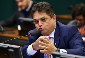 Juíza manda prender deputado João Rodrigues