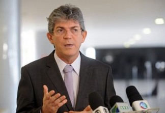 OBSERVATÓRIO DA DEMOCRACIA: Ricardo fará análise das decisões de Bolsonaro