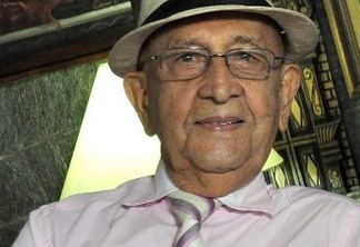 Morte do cronista Carlos Romero é lamentada nos meios culturais