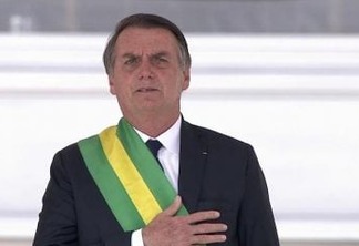 Bolsonaro diz estudar projeto para acabar com a Justiça do Trabalho
