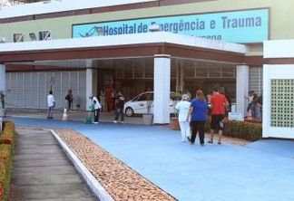 Acidente envolvendo carro e moto deixa homem gravemente ferido na Paraíba