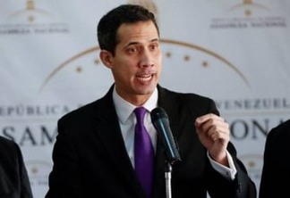 Com apoio do governo brasileiro, líder da oposição na Venezuela afirma ter assumido a presidência