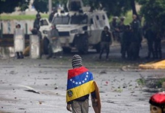 OUÇA ENTREVISTA: Venezuelano refugiado em Campina Grande disse que fugiu após ser considerado 'traidor'