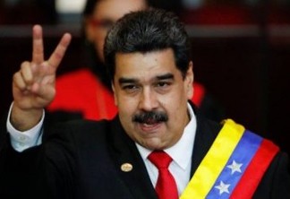 Cada vez mais isolado, Maduro assume segundo mandato e chama Bolsonaro de 'fascista'