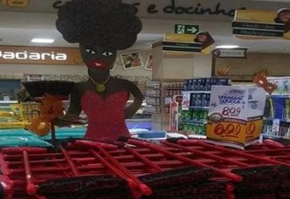 Supermercado é acusado de racismo após associar mulher negra a vassoura