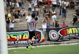 Clayton marca duas vezes e comanda a vitória do Botafogo-PB sobre o Esporte de Patos