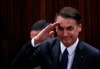 O RETORNO: Bolsonaro faz 1ª reunião com ministros após cirurgia