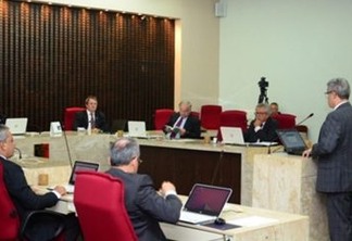 Pleno do TCE rejeita as contas de Itaporanga e adia análise sobre acumulação de cargos públicos