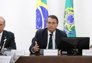 'ESQUERDA NUNCA MAIS': Bolsonaro elogia presidentes militares em Itaipú; VEJA VÍDEO