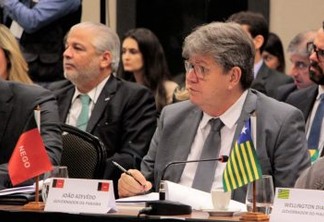 No Fórum Nacional de Governadores, João Azevedo afirma que pontos da reforma previdenciária devem ser analisados
