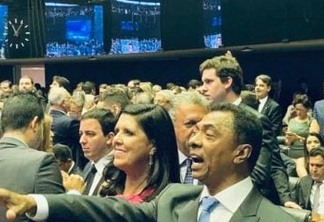Representando João Azevedo, vice Lígia Feliciano participa da sessão de posse dos deputados federais em Brasília