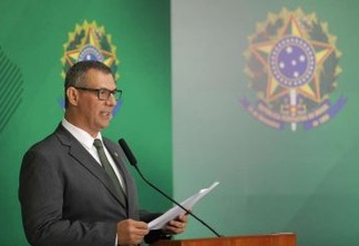 Ministro prevê para março novo modelo de cessão onerosa