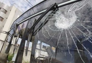 FROTA REDUZIDA: Sintur-JP confirma depredação de 23 ônibus após bloco na capital