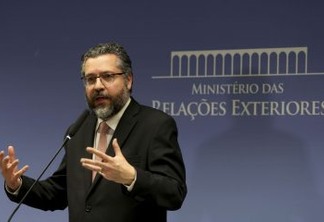 O ministro das Relações Exteriores, Ernesto Araújo, durante entrevista coletiva, no Palácio Itamaraty, fala sobre a situação política da Venezuela.