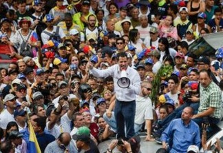 CRISE NA VENEZUELA: país tem novo dia de protestos e apagão