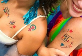 VITOU FEBRE! Tatuagem temporárias são novo hit do Carnaval 2019