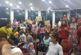 PROTESTO NA CMJP: Moradores do Porto do Capim se manifestam contra despejo da PMJP