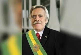 Autoproclamado presidente da República, Zé de Abreu convoca o povo para sua posse e pede impeachment de Bolsonaro