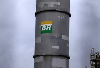 Petrobras sobe preço da gasolina nas refinarias pelo 2° dia seguido