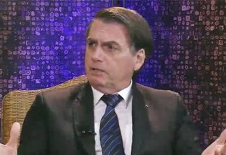 ‘O que eu tenho feito de errado?’, pergunta Bolsonaro em TV