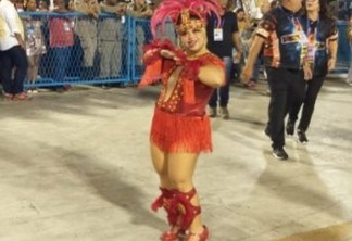 Princesa de bateria com síndrome de Down chama atenção no carnaval carioca