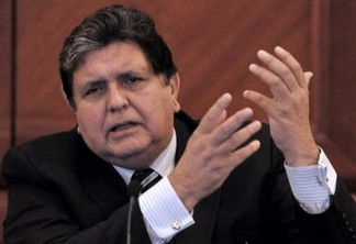 Ex-presidente peruano Alan García morre após dar tiro na cabeça