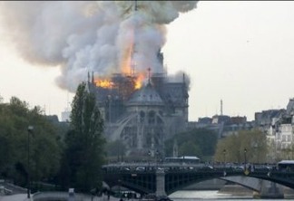 Catedral de Notre-Dame estava caindo aos pedaços (literalmente) antes de incêndio