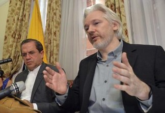 Fundador do Wikileaks, Julian Assange é preso após asilo de 7 anos na embaixada do Equador em Londres