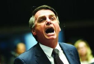 MORDAÇA: Colégio demite professor após vídeo com crítica a Bolsonaro viralizar