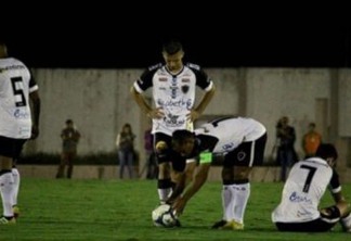 COM A MÃO NO TÍTULO: Botafogo vence partida contra o Campinense