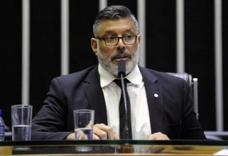 PREVIDÊNCIA: em crise com PSL, Frota é o único deputado a se abster na votação da reforma