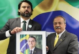 COM SALÁRIO DE QUASE R$ 15 MIL: Primo dos filhos de Bolsonaro ganha cargo no Senado