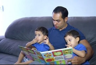 Para 26% dos brasileiros, pai que fica em casa com filhos é "menos homem"