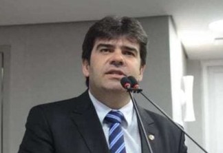 ALPB: ‘Portar arma dentro do plenário é intimidação aos colegas’, diz deputado Eduardo Carneiro