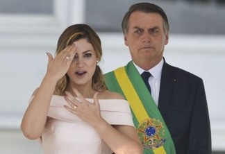 MP suspeita que versão de Bolsonaro sobre cheques de Queiroz a Michelle é falsa