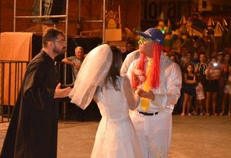 Casamento Matuto empolga público que comparece ao Xamegão na noite de quarta-feira