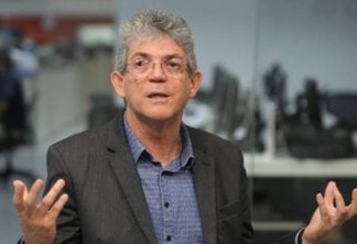 'PIADA DE MAL GOSTO: Ricardo Coutinho crítica imprensa brasileira - VEJA VÍDEO