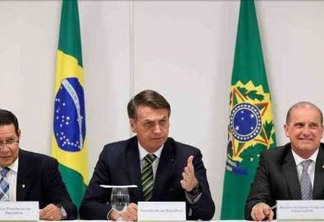 Bolsonaro provoca discussões sobre ditadura militar no país